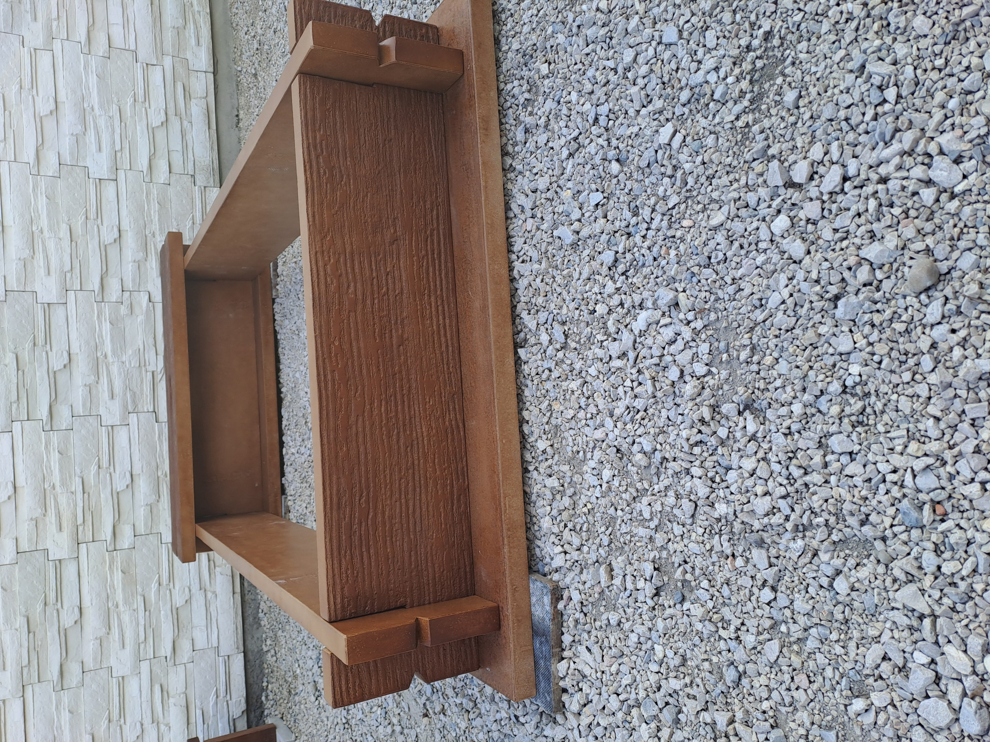 Faerezetes sír egyedi megrendelésre